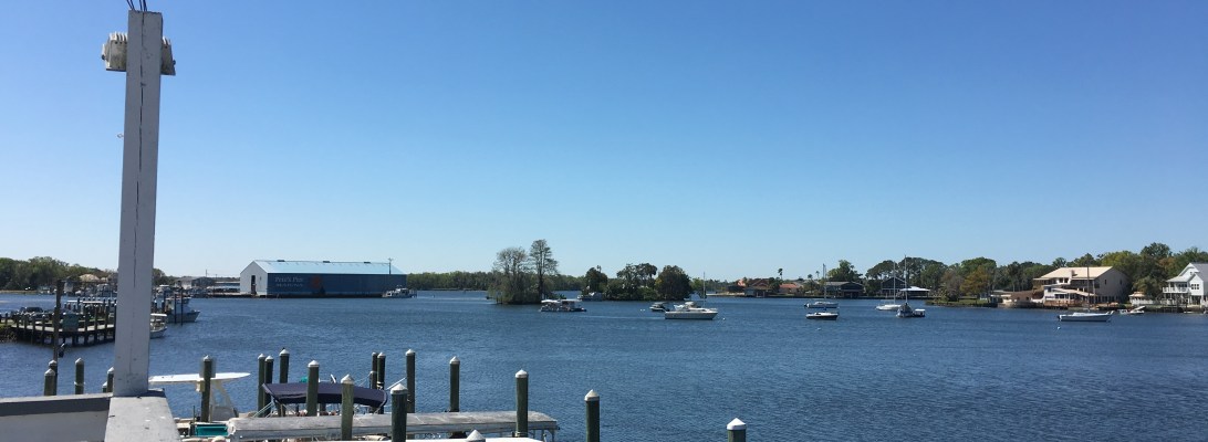 A view from behind an ice cream shop on Crystal River, FL | Ross and Jamie Adventure